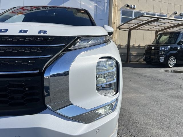 MITSUBISHI OUTLANDER PHEV 2022