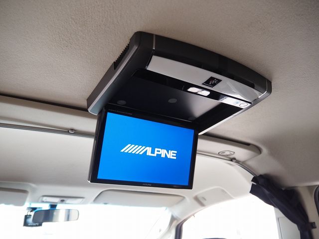 MITSUBISHI DELICA D:5 4WD 2013