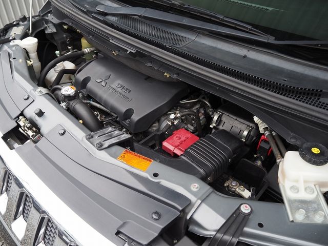 MITSUBISHI DELICA D:5 4WD 2013