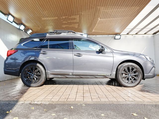 SUBARU LEGACY OUTBACK 2020