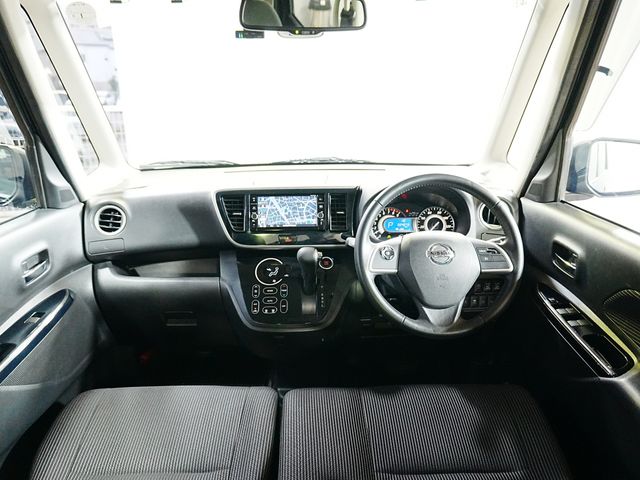 NISSAN DAYZ ROOX 2020