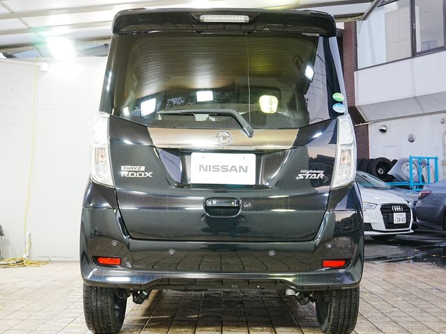 NISSAN DAYZ ROOX 2020