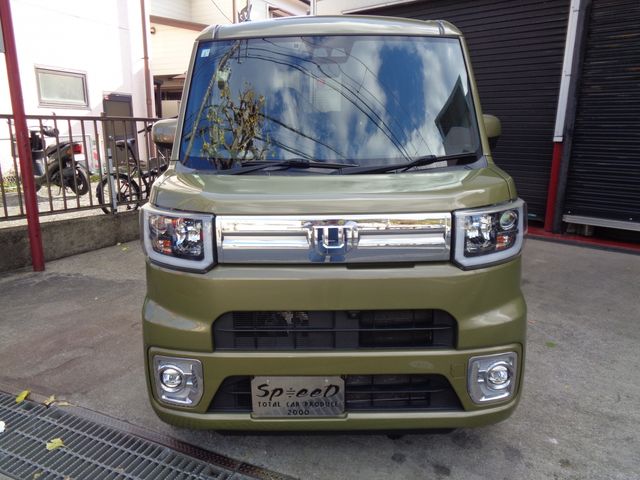 DAIHATSU WAKE 2021