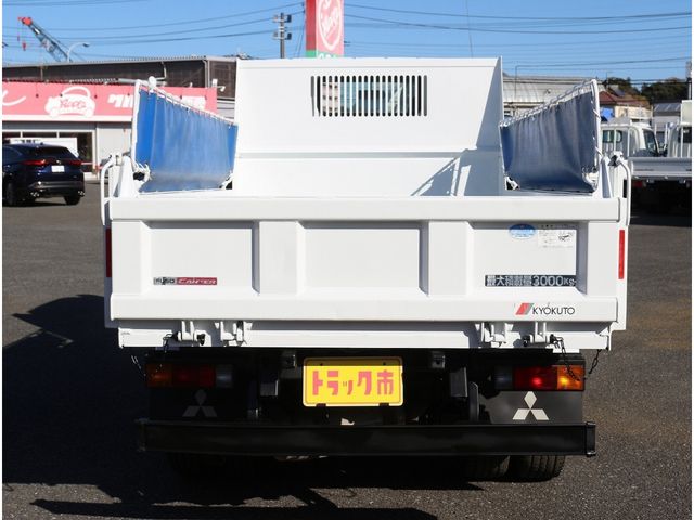 MITSUBISHI CANTER 2019