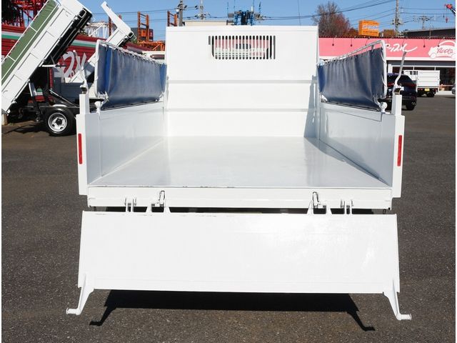 MITSUBISHI CANTER 2019