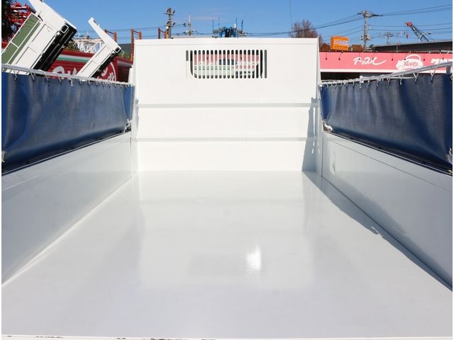 MITSUBISHI CANTER 2019