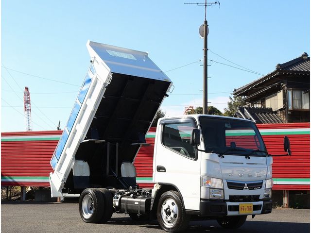 MITSUBISHI CANTER 2019