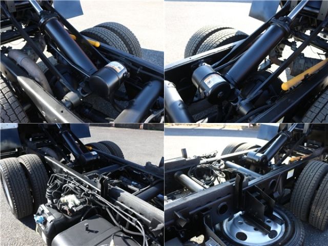 MITSUBISHI CANTER 2019