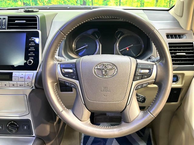 TOYOTA LANDCRUISER PRADO 2023