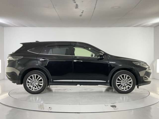 TOYOTA HARRIER HYBRID 2014