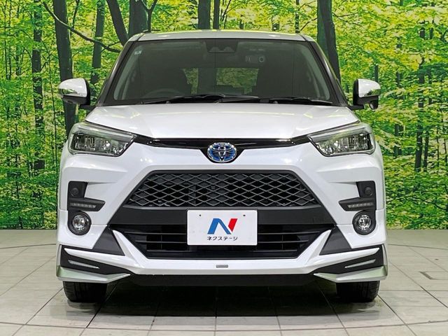 TOYOTA RAIZE HYBRID 2022