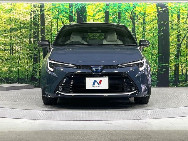 TOYOTA COROLLA TOURING HYBRID 2023
