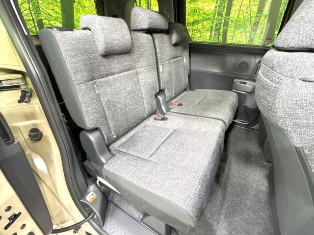 TOYOTA SIENTA HYBRID 2025