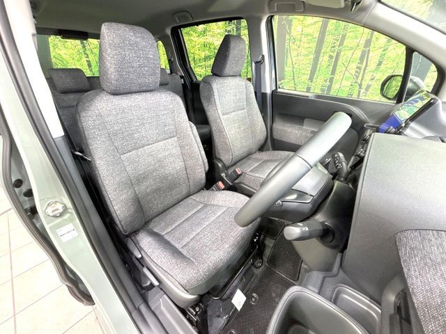 TOYOTA SIENTA HYBRID 2025