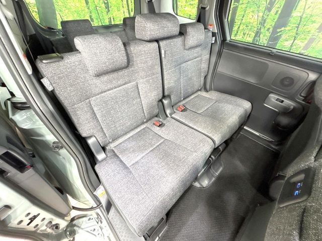 TOYOTA SIENTA HYBRID 2025