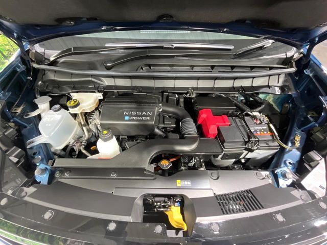 NISSAN SERENA  WG 2025