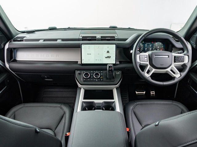 ROVER ROVER DEFENDER 2024