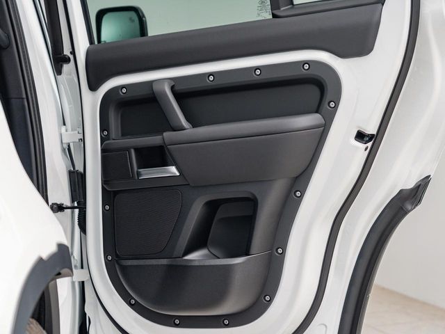 ROVER ROVER DEFENDER 2024