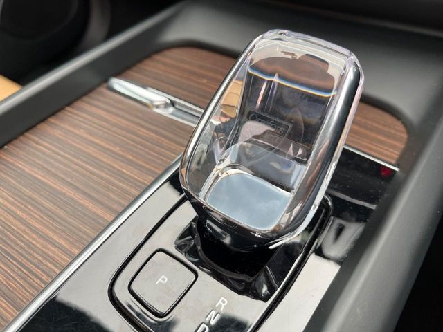 VOLVO VOLVO XC60 2023