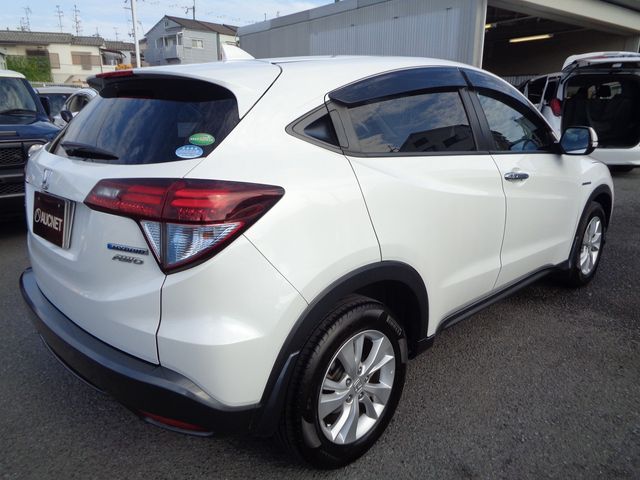 HONDA VEZEL HYBRID 4WD 2016
