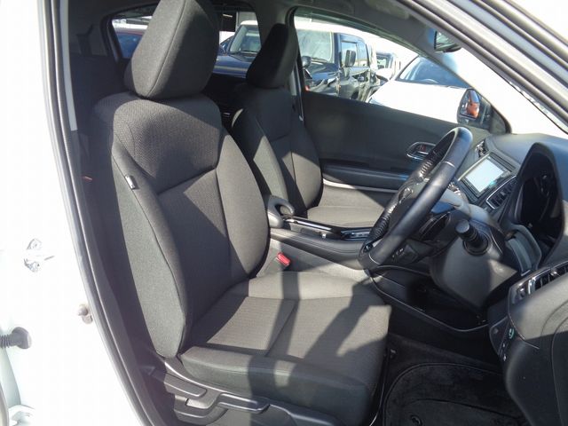 HONDA VEZEL HYBRID 4WD 2016