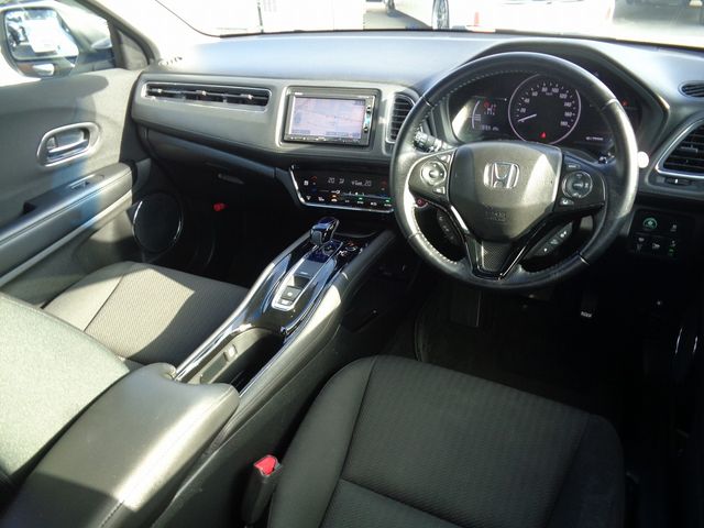 HONDA VEZEL HYBRID 4WD 2016