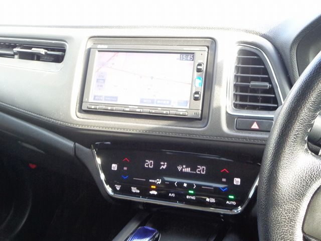 HONDA VEZEL HYBRID 4WD 2016