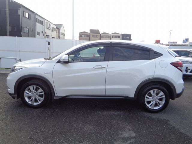 HONDA VEZEL HYBRID 4WD 2016
