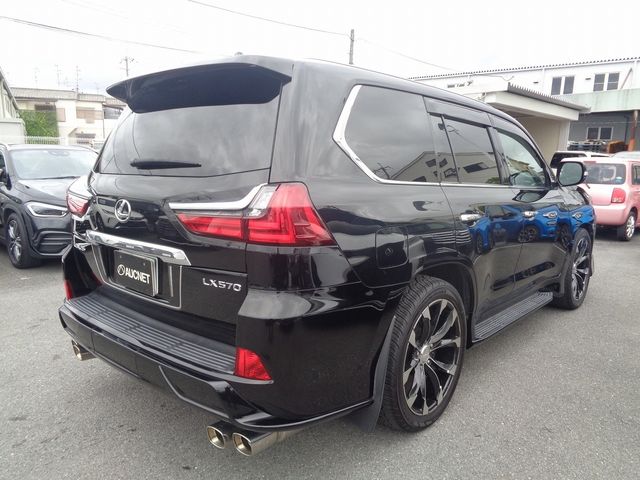 TOYOTA LEXUS LX570 AWD 2018