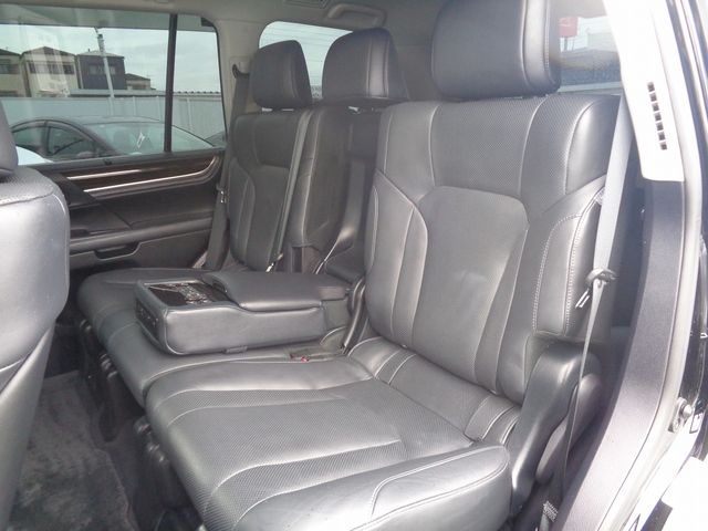 TOYOTA LEXUS LX570 AWD 2018