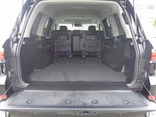 TOYOTA LEXUS LX570 AWD 2018