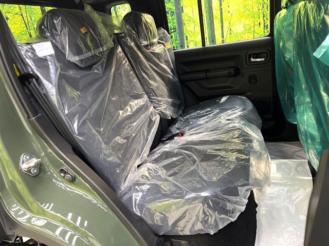 SUZUKI JIMNY NOMADE 2025