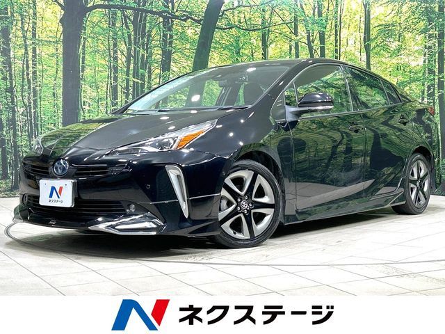 TOYOTA PRIUS 4WD 2021