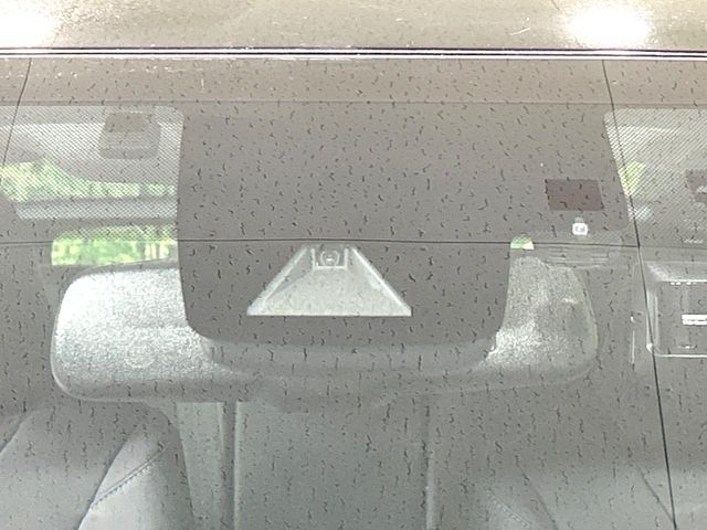 TOYOTA PRIUS 4WD 2021