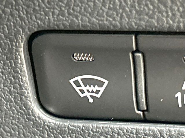 TOYOTA PRIUS 4WD 2021