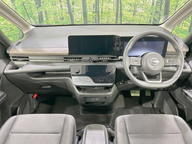 NISSAN SERENA  WG 2024