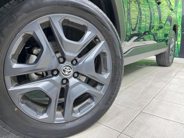 TOYOTA RAV4 4WD 2023