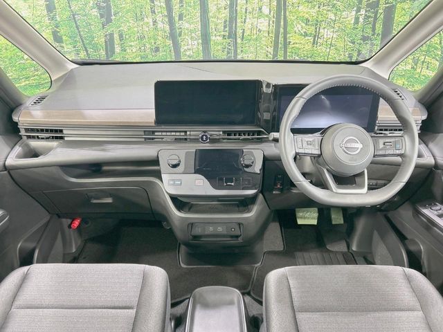 NISSAN SERENA  WG 2024