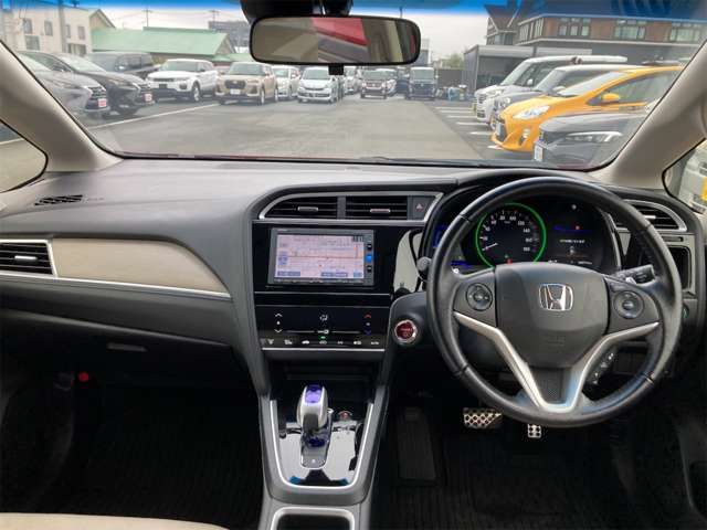 HONDA SHUTTLE HYBRID 4WD 2016