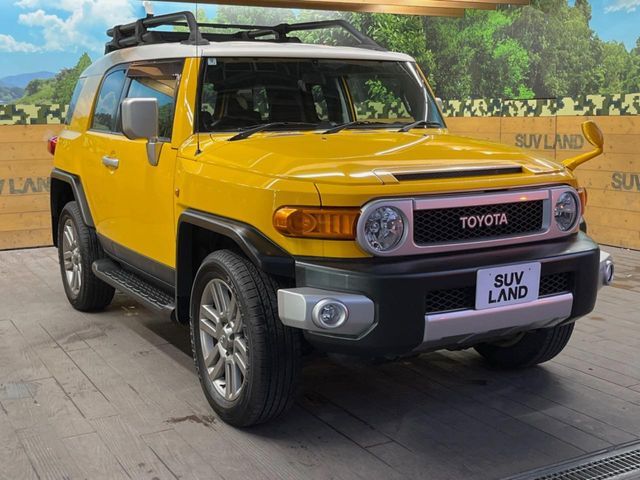 TOYOTA FJ CRUISER 4WD 2014