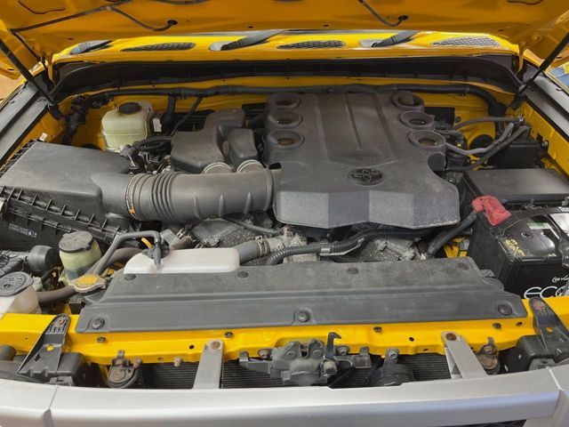 TOYOTA FJ CRUISER 4WD 2014