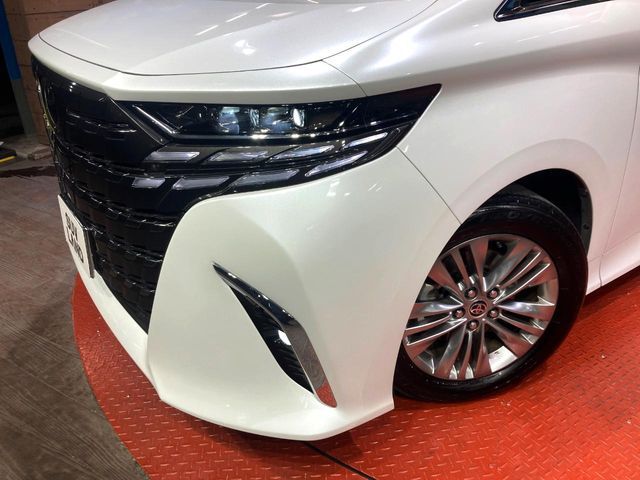 TOYOTA ALPHARD hybrid 2024