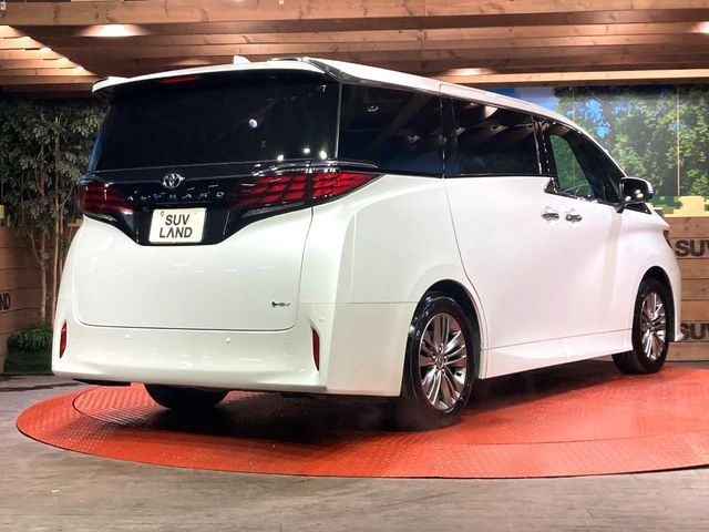 TOYOTA ALPHARD hybrid 2024
