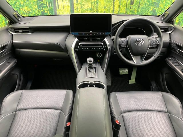 TOYOTA HARRIER 2WD 2024