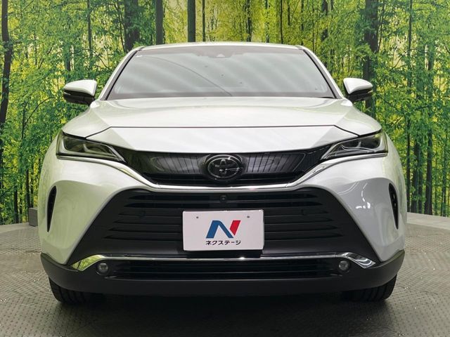 TOYOTA HARRIER 2WD 2024