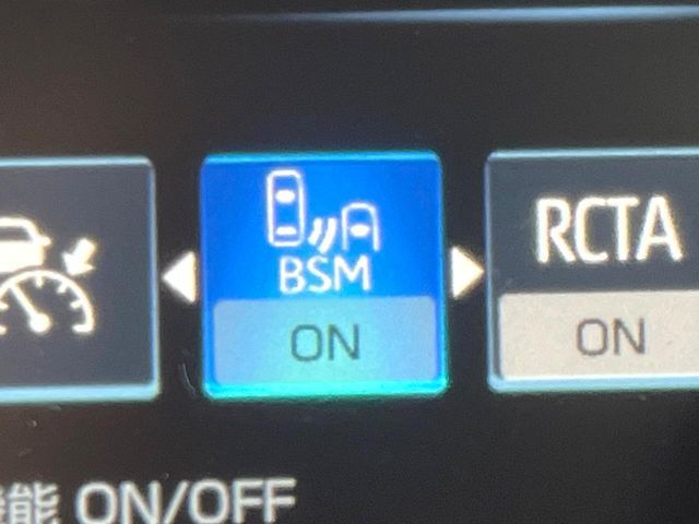 TOYOTA CAMRY HYBRID 2023