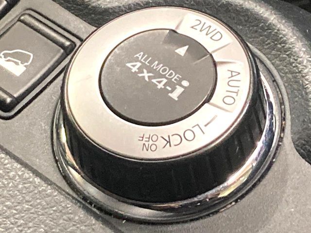 NISSAN X-TRAIL 4WD 2015