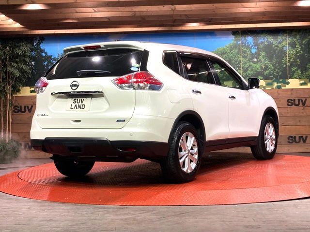 NISSAN X-TRAIL 4WD 2015