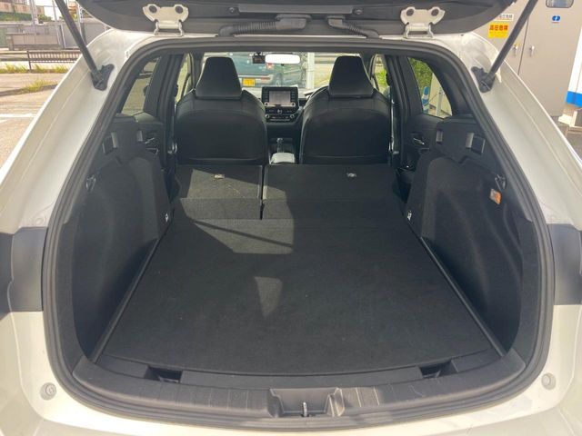 TOYOTA COROLLA TOURING HYBRID 2022