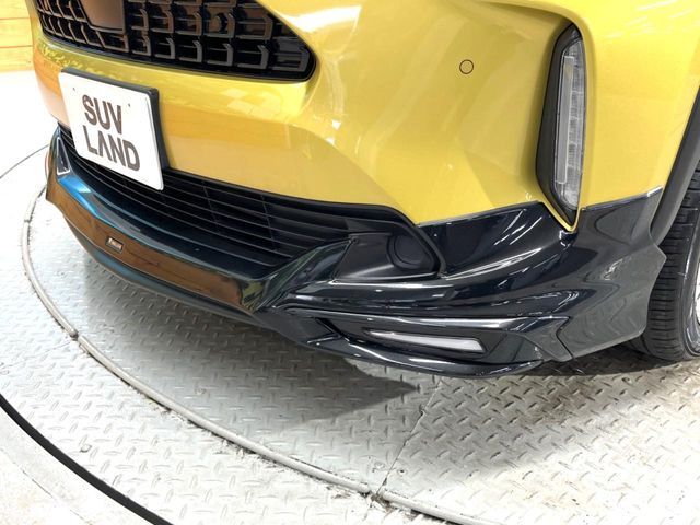 TOYOTA YARIS CROSS HYBRID 2023